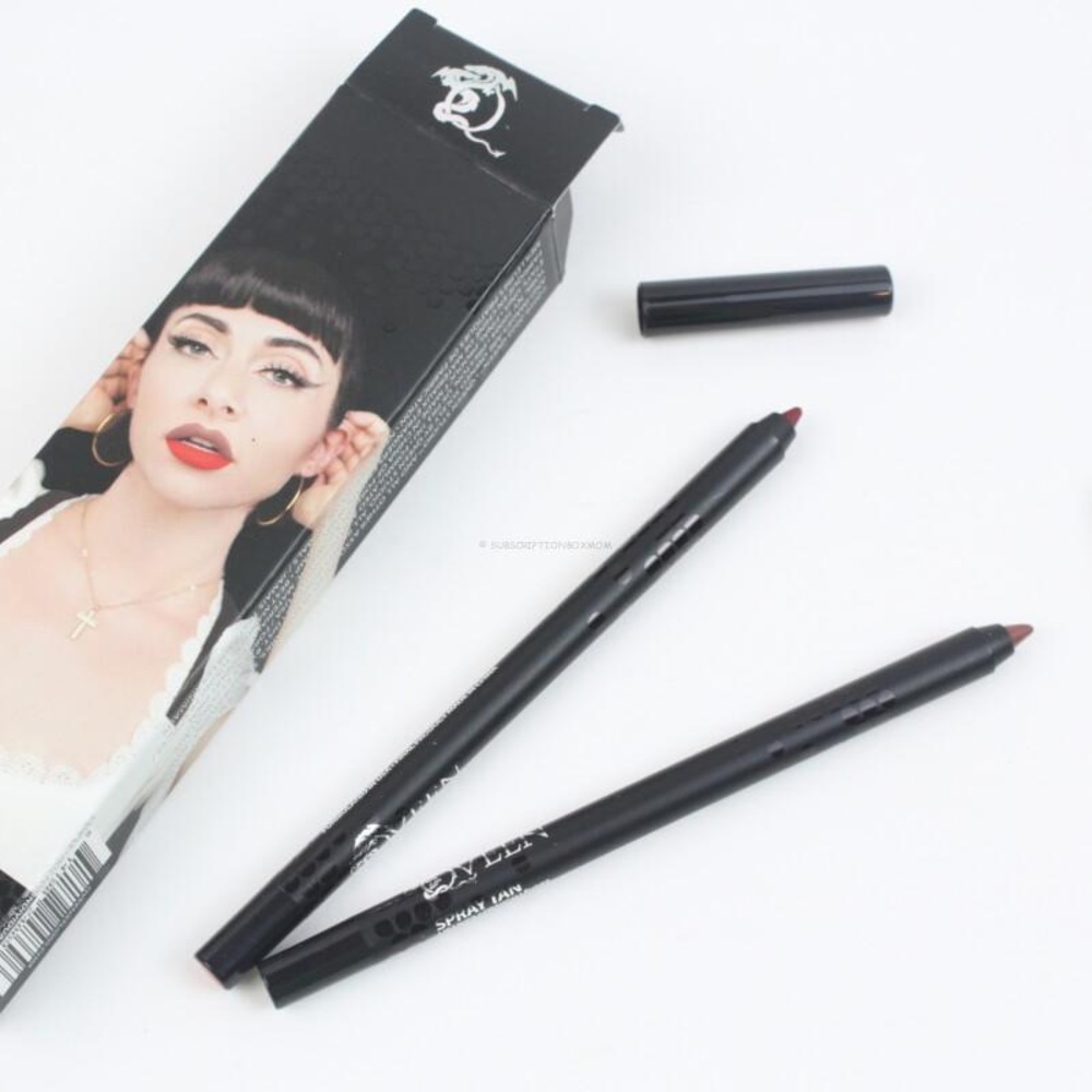 Qveen Studio Beauty Partners In Crime Lip Liner Duo (Spray Tan & SOS)